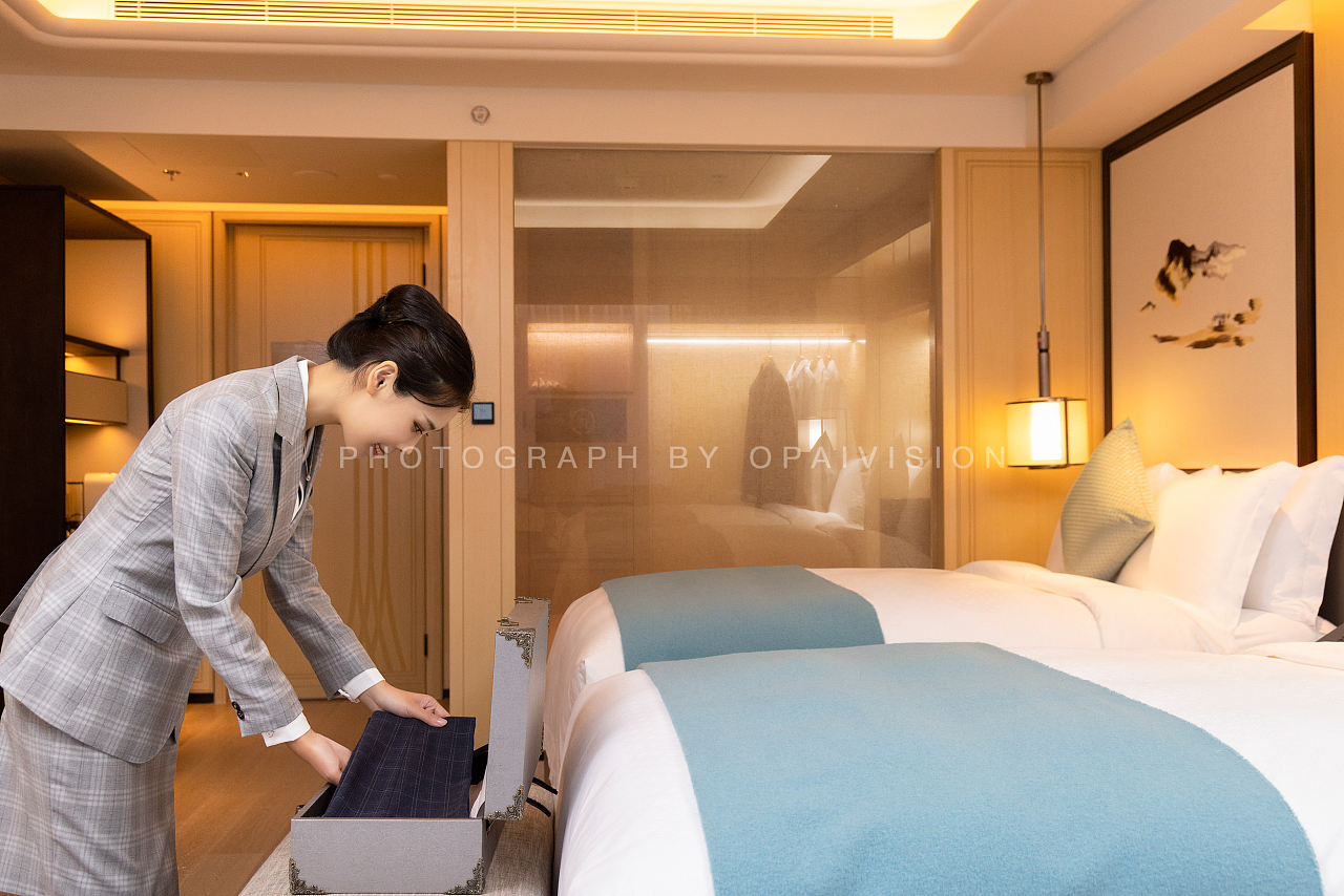 光影交織的奢享之旅 瑞吉酒店管家服務與SPA人像攝影紀實
